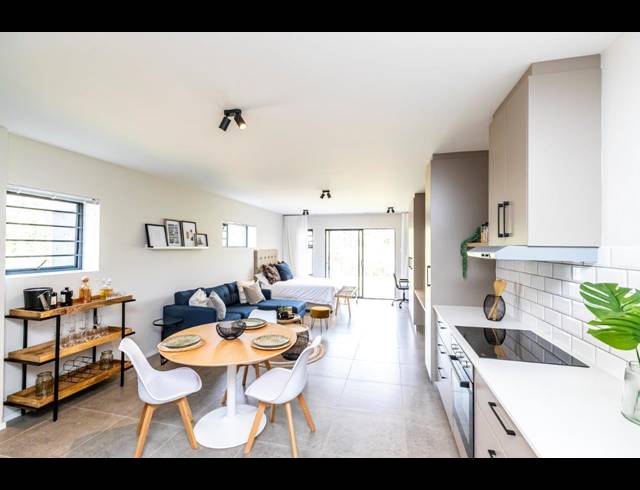 1 BEDROOM TOWNHOUSE FOR SALE IN NAHOON VALLEY PARK